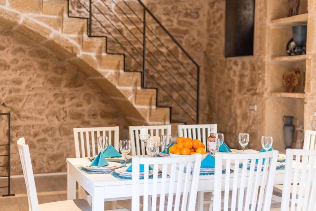 Casa Sa Pedra, En El Centro Historico De Alcudia Villa Ngoại thất bức ảnh